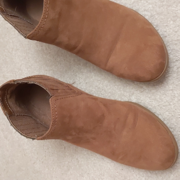 American Eagle Outfitters Tan Boots - Picture 3 of 7